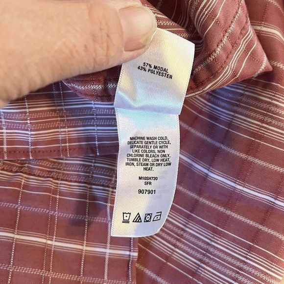 Cabela's Men Button Down Red & White Collared Plaid Shirt Size XL Short Sleeve - Picture 7 of 9